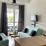 Apartmán Renove Et Climatise Avec Terrasse, Parking Prive Et Options Confort A - Fr-1-387-209 *